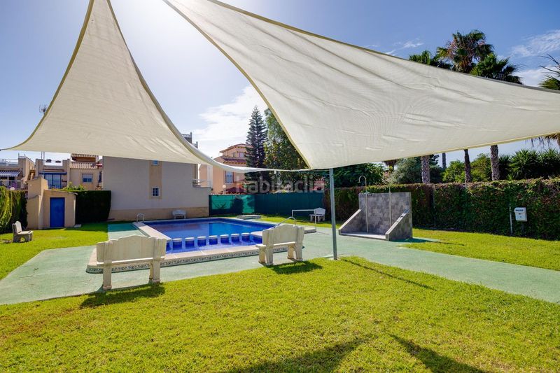 Foto f17a4a1d-6feb-471b-9783-6dba725ea158. Dachwohnung mit pool in Zona Carrefour - Urbanizaciones Torrevieja