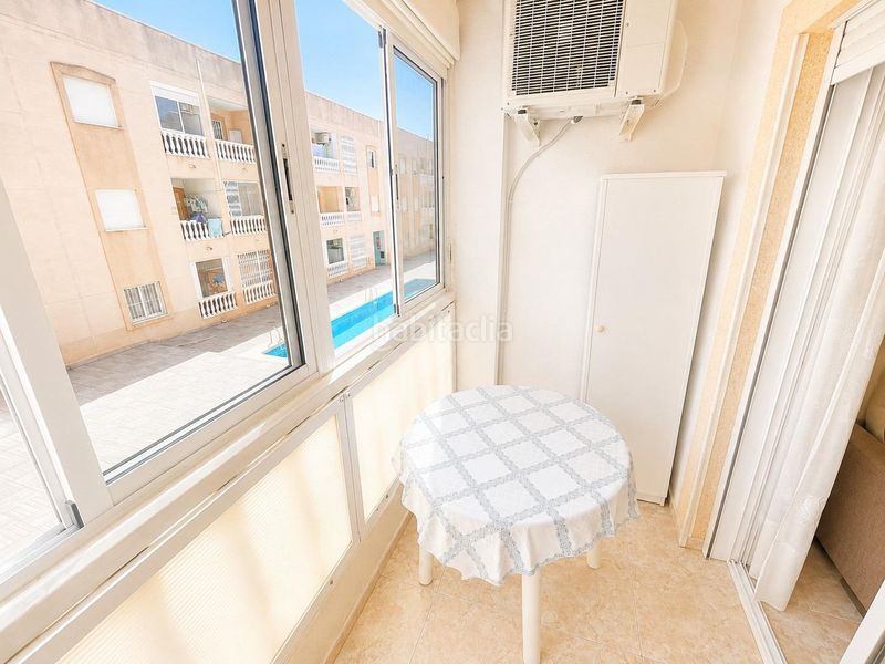 Foto 034c242d-737b-496e-9904-0d7a1d7779f1. Apartament amb piscina a Antonio Machado Torrevieja