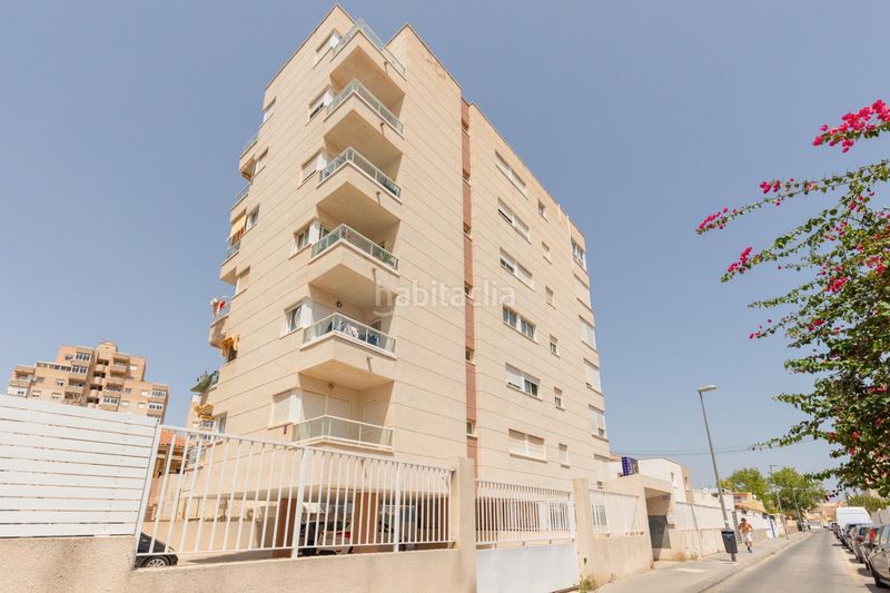 Foto d6e82a8d-3d01-4cde-89a4-844a0f1a0038. Apartament amb aparcament piscina a nueva Torrevieja Torrevieja