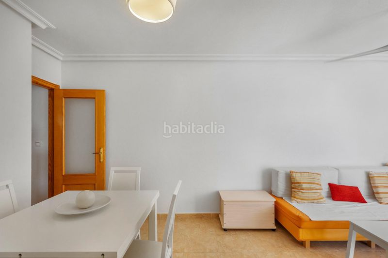 Foto f5b9fa3e-fb24-4464-bad2-2663fabbccc9. Apartament amb aparcament piscina a nueva Torrevieja Torrevieja