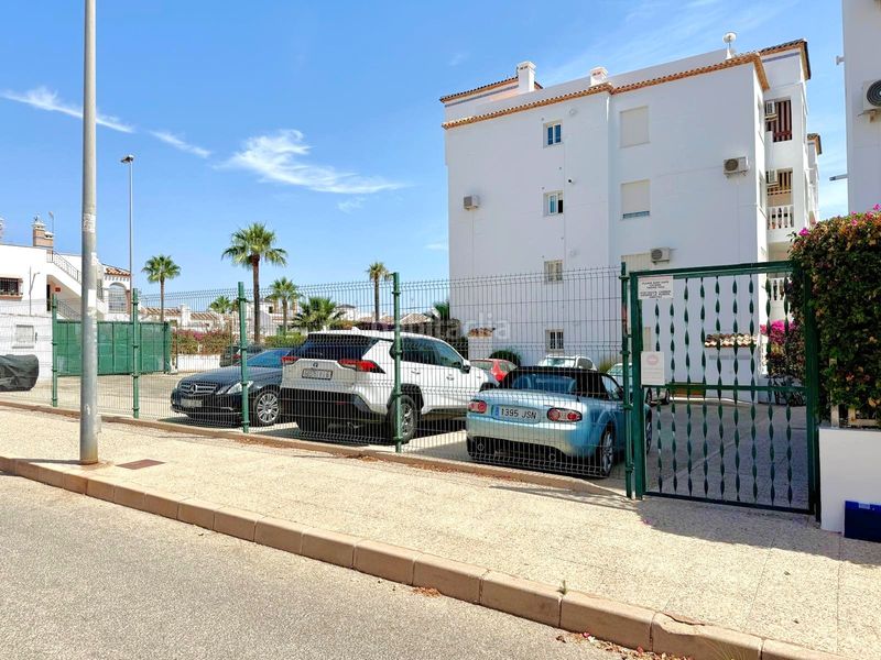 Foto a742a163-657e-4443-a328-9a89df7e09b5. Apartament amb aparcament piscina a Los Almendros Orihuela