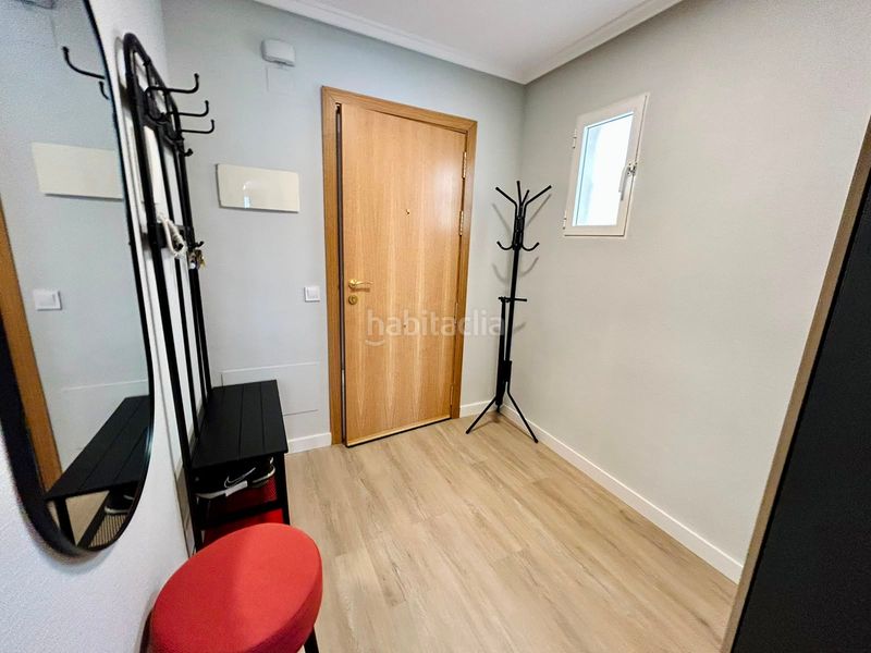 Foto a43f2886-5bf1-4ce2-ad21-402635f3d3bc. Apartament amb piscina a Antonio Machado Torrevieja
