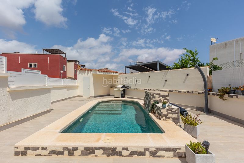 Foto 1195efd1-1a12-431e-8047-7f5a706d51c7. Planta baixa amb aparcament piscina a La Florida Orihuela
