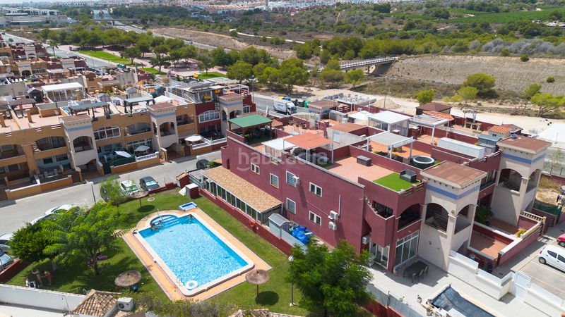 Foto 2c15a167-5030-40fd-aab5-ac390ce92103. Planta baixa amb aparcament piscina a La Florida Orihuela