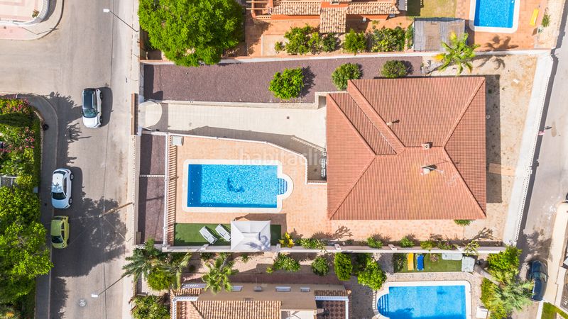 Foto dd2446a8-473c-4ec1-a0b9-a8a846774236. Xalet amb aparcament piscina a Parque de las Naciones Torrevieja