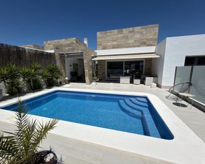 Chalet en Algorfa