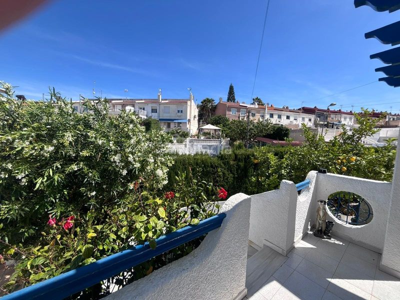 Foto 17b481c4-8e41-429d-9787-0e22a0fee25e. Xalet amb aparcament piscina a Los Balcones-Los Altos Torrevieja