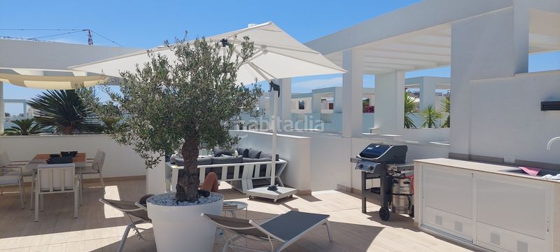 Foto 7c14b26f-8366-45b0-bd41-2abcc41f01e8. Àtic amb aparcament piscina a Los Balcones-Los Altos Torrevieja