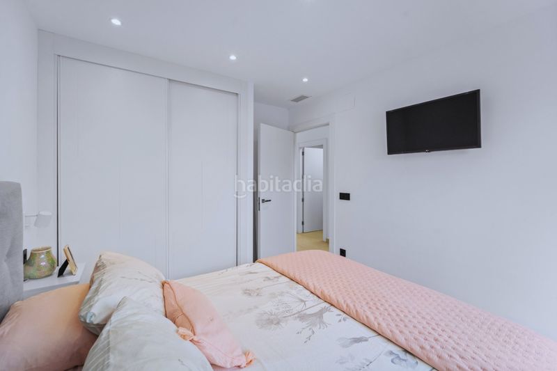 Foto 2e04f957-7d0f-450c-b154-996949284392. Casa aparellada amb aparcament piscina a Montesinos (Los)