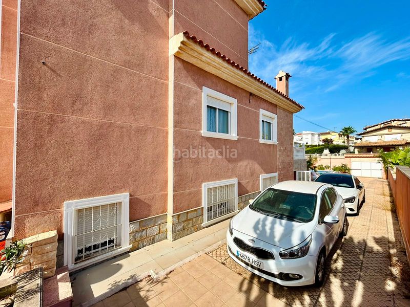 Foto 31cfdfc2-bf34-45df-956c-84b3bffcda41. Xalet amb aparcament piscina a Los Balcones-Los Altos Torrevieja