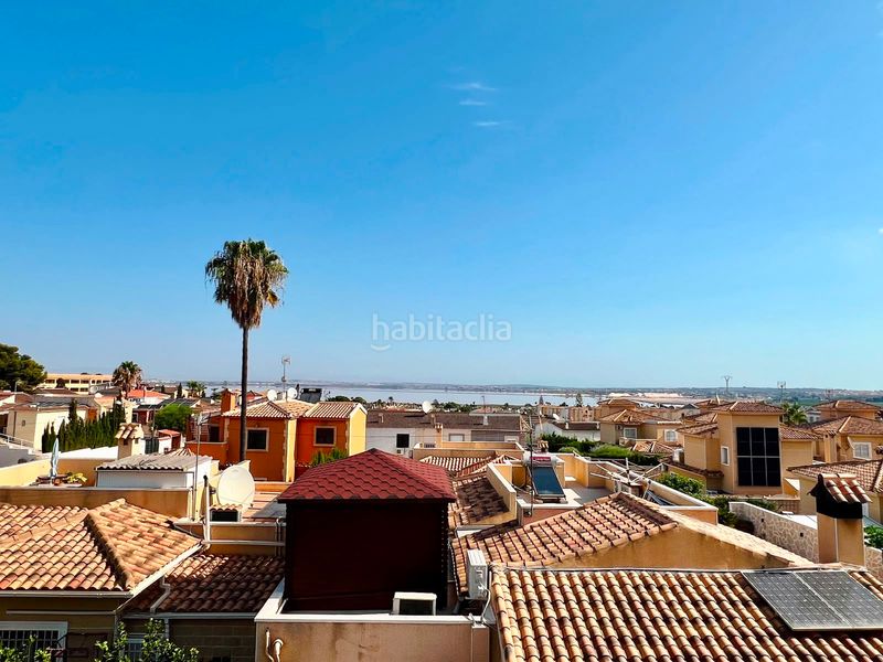 Foto 89ccd800-1fda-48ce-b4ba-32ee93902e48. Xalet amb aparcament piscina a Los Balcones-Los Altos Torrevieja