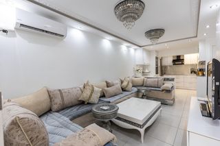 Casa a Zona Carrefour - Urbanizaciones. Ubicado en la tranquila y demandada urbanizacioacuten torreta ii