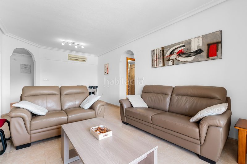 Foto 032f4981-7826-4050-bed9-41d8d4bc0b71. Apartament amb aparcament piscina a La Florida Orihuela