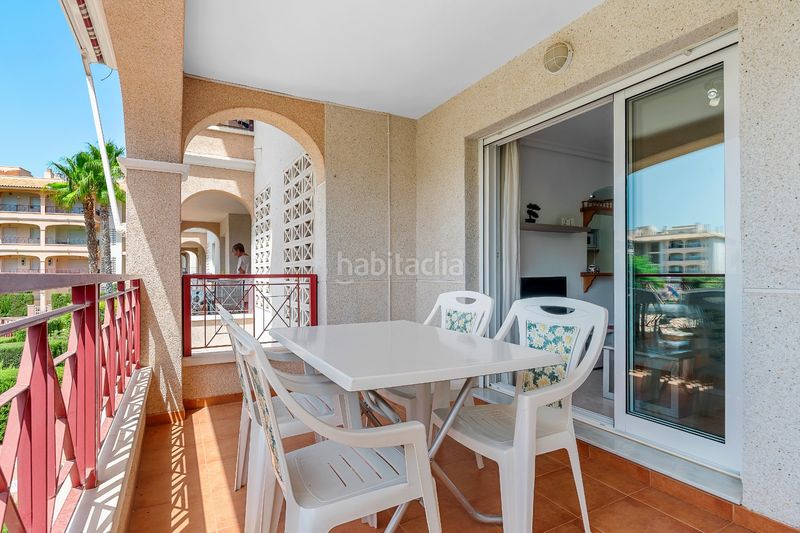 Foto 708a809d-fb4c-49ee-b2c1-79ccbe13888d. Apartament amb aparcament piscina a La Florida Orihuela
