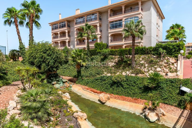 Foto af821a3b-2f35-49ac-9173-f3be15dab228. Apartament amb aparcament piscina a La Florida Orihuela