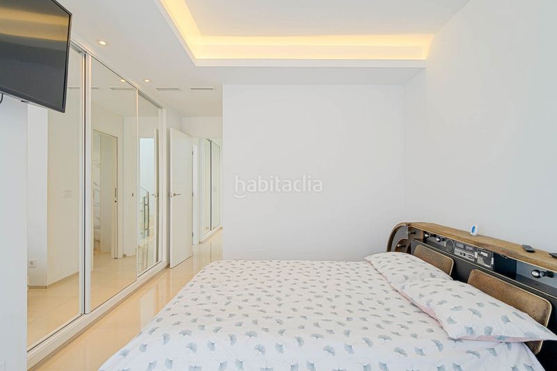Foto f47f8997-3235-4759-82cb-6726d9843484. Chalet with parking pool in Lo Marabú Rojales