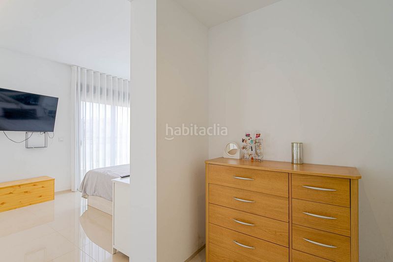 Foto f6e2eddb-018a-4389-90eb-7c4a4c6b2777. Chalet with parking pool in Lo Marabú Rojales