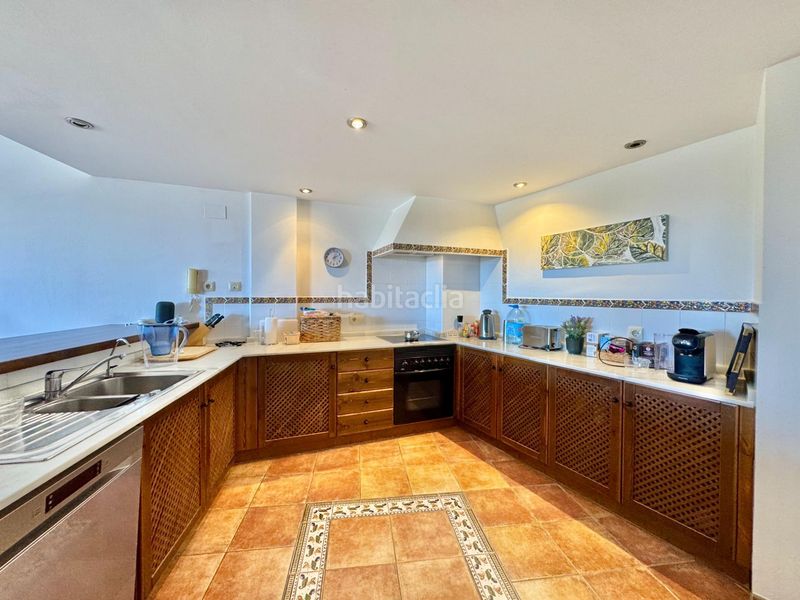 Foto 974b360f-8d19-4d1d-98e9-5e7fc8a6089b. Apartament amb aparcament piscina a Punta Prima Torrevieja