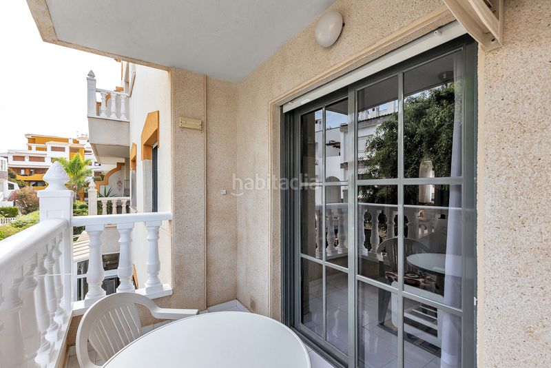Foto 5e315589-2a79-47a8-b345-b7f46c8c613f. Apartament amb aparcament piscina a Punta Prima Torrevieja