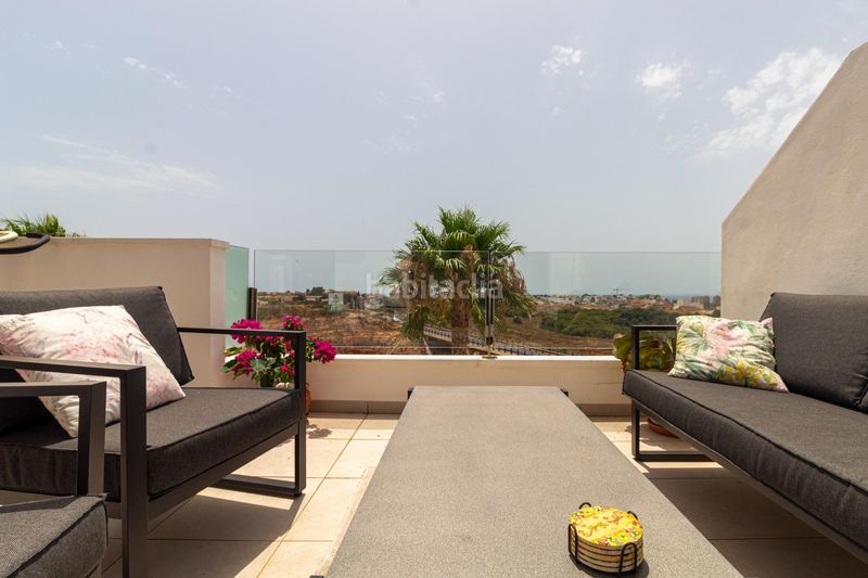 Foto f777988e-2caf-4fd0-a7a8-b3908a7d6f79. Casa a schiera con parcheggio piscina in Lomas de Cabo Roig - Los Dolses Orihuela