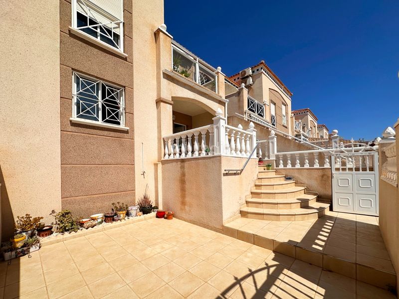 Foto 9169446c-ed46-48bf-adb4-b261678cc110. Ground floor with parking pool in Parque de las Naciones Torrevieja