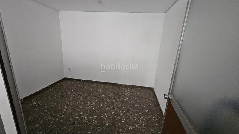 Foto 41bd9550-fdd3-46df-a9f3-e743bba0d75d. Oficina a Peñamefecit - Avda Barcelona Jaén