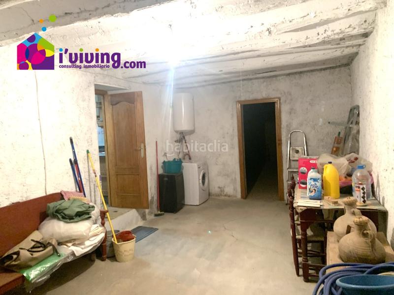 Foto cc123680-c0f9-4478-8eb3-dfac1d42d046. Masia amb aparcament a Oria