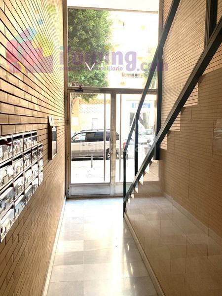 Foto c0a26987-617f-4ce1-8ebb-9c54bec2a829. Etagenwohnung mit parking in nueva Almería - cortijo grande - vega de acá Almería