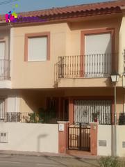 Tríplex a Albox. Se vende magnifico triplex en la zona de la loma, junto al insti
