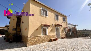 Chalet à Albox. Enhorabuena! has encontrado la joya que estabas buscando! este i