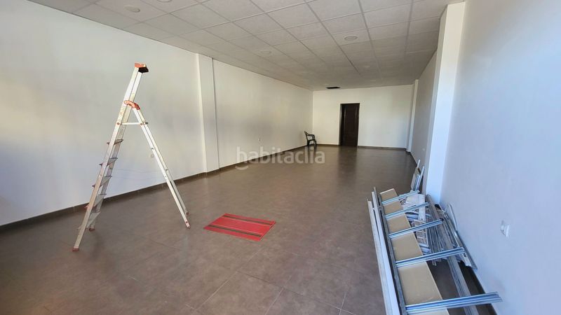 Foto a751372d-1f8d-41d7-a24d-b26217e4b767. Lloguer local comercial a Albox