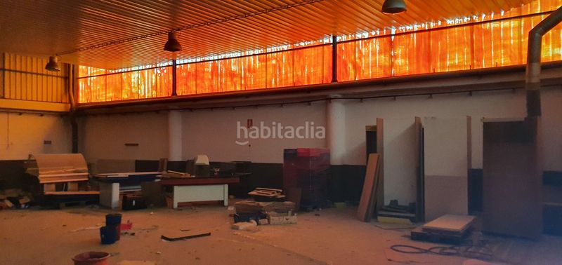 Foto db385f64-fa22-4085-b647-2b37be7d575e. Nau industrial a Albox