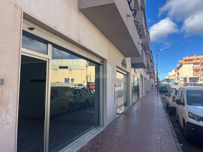 Foto fc88436d-84f2-490a-bea1-403a086198fb. Lloguer local comercial a Albox