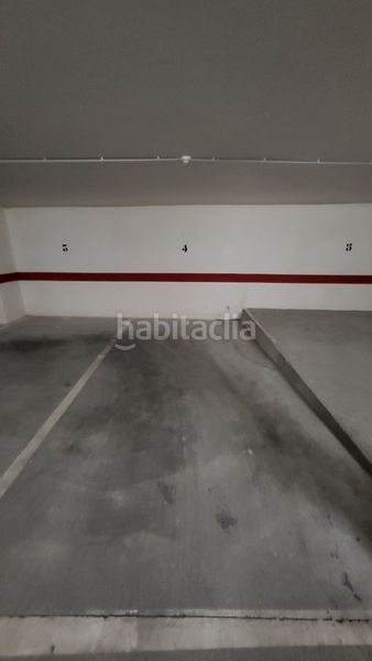 Foto 158b41e3-48b2-474a-bfd0-7e2b5ae797f8. Aparcament cotxe a Albox