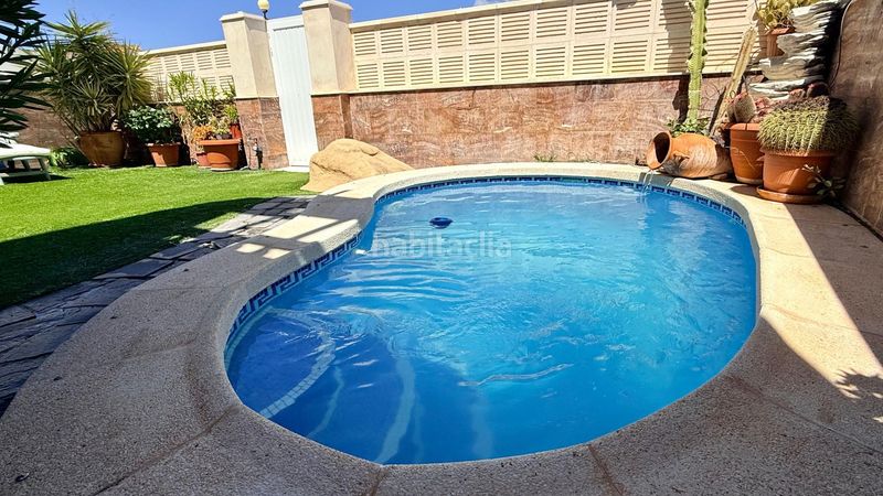 Foto bc3d3014-c97f-4965-b02e-c796a3a7bc4f. Dúplex amb piscina a Macael