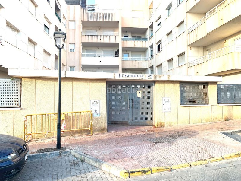 Foto 0ab2fb52-c3d5-4b90-a1e3-9619cd2842f7. Alquiler piso  en calle tenis 7 en puerto de Garrucha Garrucha
