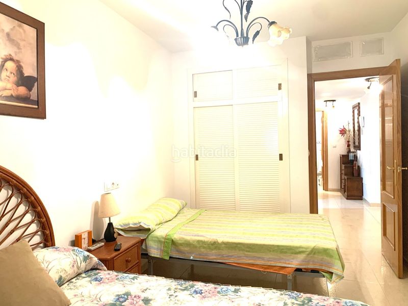 Foto a4896132-ca10-4d45-ae32-77fb3a4d3773. Alquiler piso  en calle tenis 7 en puerto de Garrucha Garrucha
