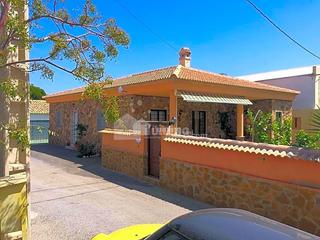 Xalet a Albox. Este chalet se encuentra en la molata, 04814, albox, almería. es
