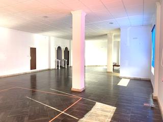 Lloguer Local Comercial a Albox. Requisitos para alquilerestudio de solvencia del inquilino, cont