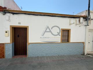 Maison à Palacios y Villafranca (Los). Casa para reformar  zona avenida de utrera