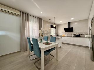 Casa en Cabezas de San Juan (Las). Vivienda de planta baja en zona rancho el asiento