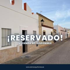 Casa a Juez joaquín rodríguez 16. Vivienda en planta baja en zona calusa