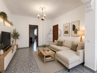 House in Palacios y Villafranca (Los). ???????????????? ???? ?????????? ???? ???? ???????? ?????? ?????