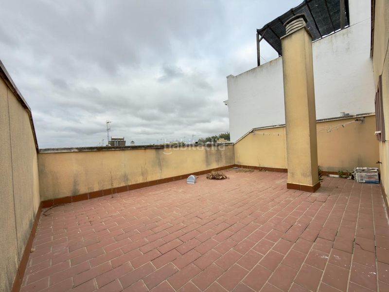 Foto 3a0d05e1-04fc-4d28-b0e2-247d00434b8b. Dúplex a Gelves