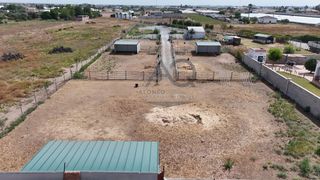 Residential Plot in Palacios y Villafranca (Los). Finca rustica en camino de hilito