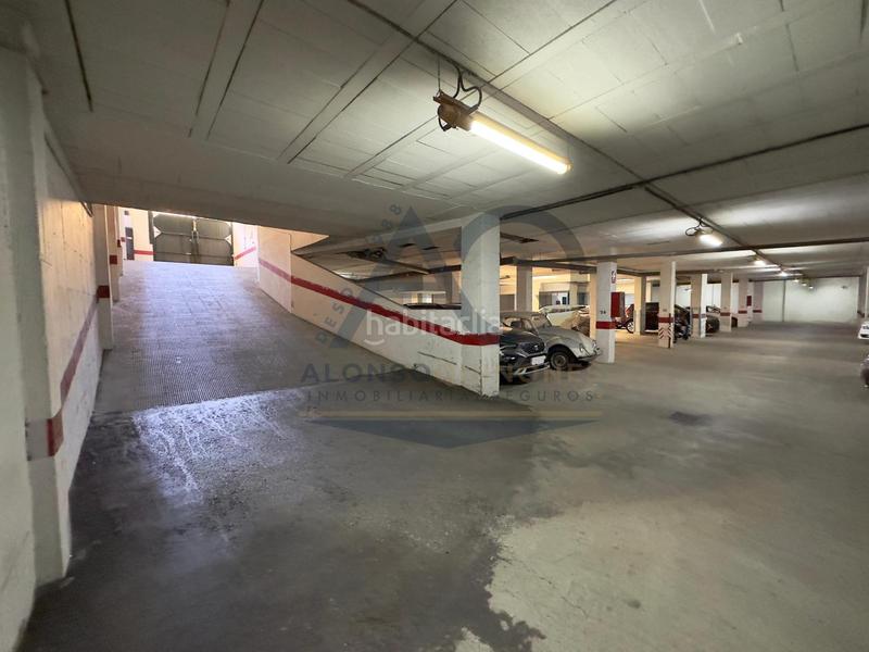 Foto e1025a93-3b09-4904-aa92-f3ea0e5a1b13. Parking coche plaza de garaje en Centro Montequinto