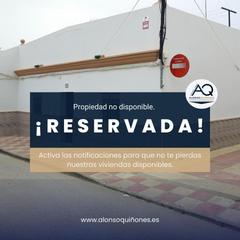 Casa a Cabezas de San Juan (Las). Vivienda en planta baja zona feria antigua