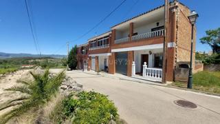Casa a Castellet i la Gornal