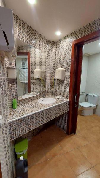 Foto c2f8c924-5029-47f9-819b-7deb56254643. Locale commerciale in Santa Maria-l´Eixample-Sud Sumella Cubelles