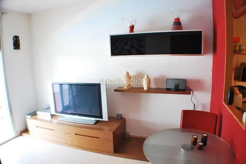 Foto 2a4e49e5-5476-4e6d-9006-47a00f8b4618. Appartamento con parcheggio in Maritim Cubelles
